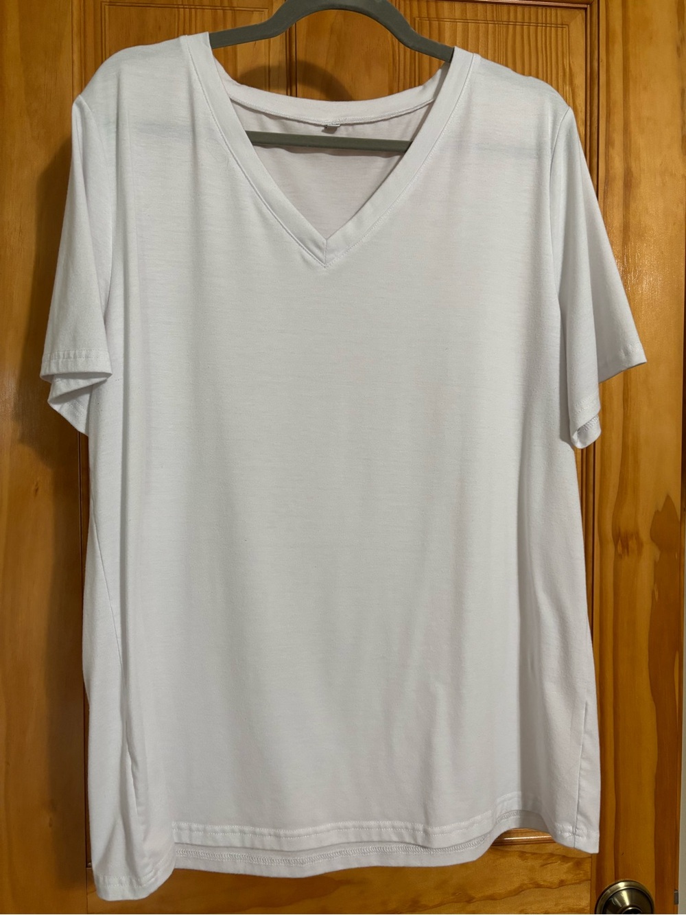 Women's White V-Neck Short Sleeve Shirt